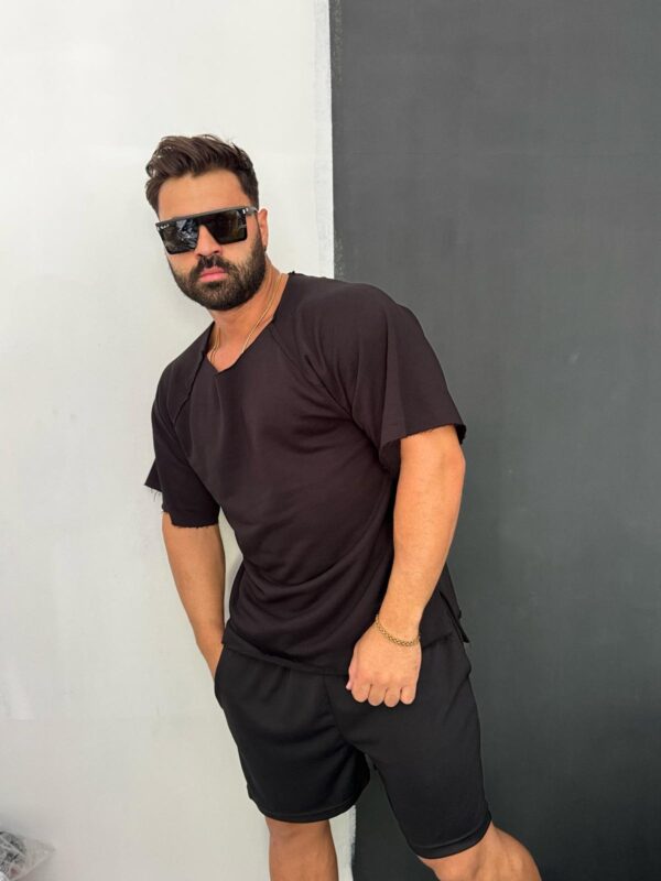 Açık Bisiklet Yaka Oversize T-shirt - Görsel 2