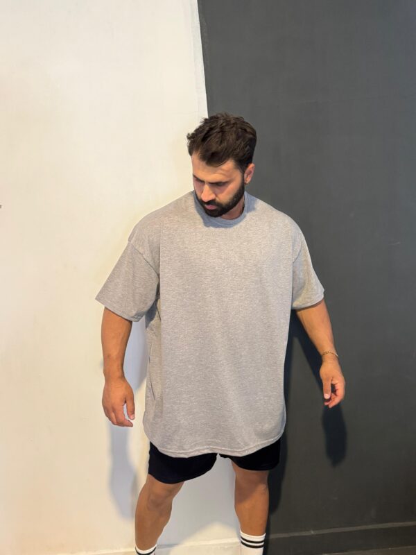 Melanj Rengi Baskısız Bisiklet Yaka Oversize Tişört - Görsel 3