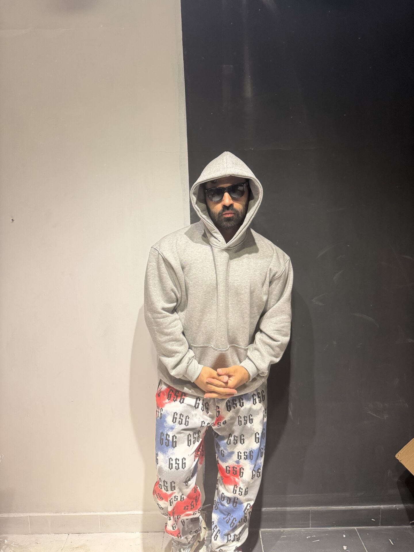 Gri Fitness Kapşonlu Oversize Kesim Bol - Görsel 6