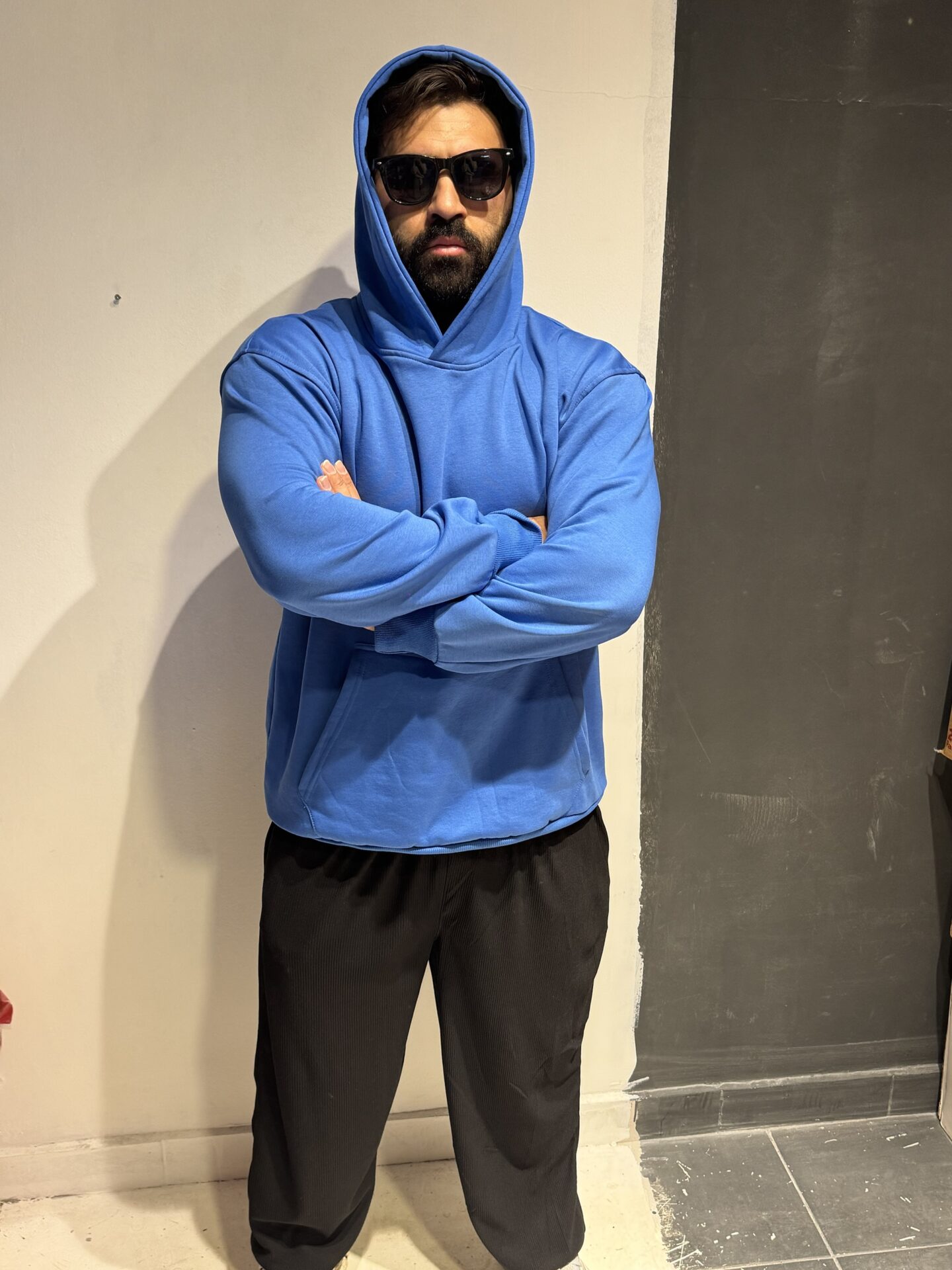 Mavi Kapşonlu Battal ve Normal Beden 3 İplik Şardonlu Baskısız - Görsel 8