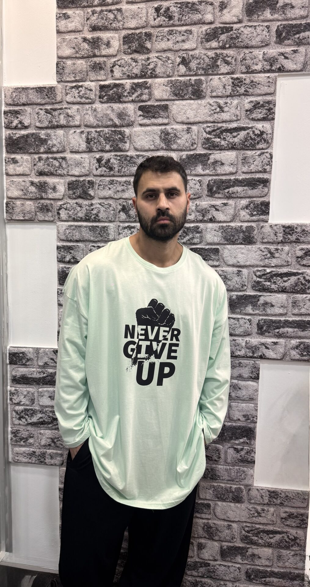 Never Give Up Baskılı Battal Uzun Kol Suprem Kumaş Rahat Kesim - Görsel 3