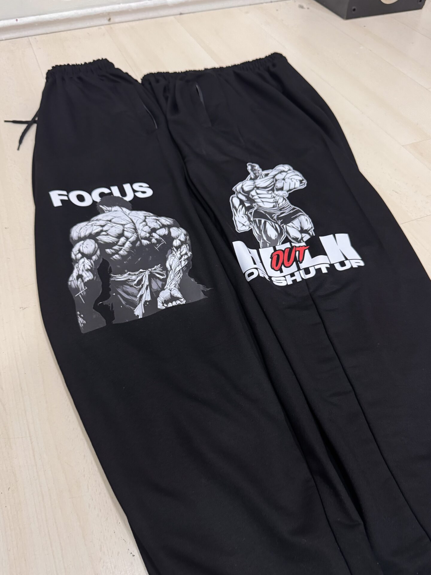 Focus Baskılı Motivasyonu Yüksek Siyah Esnek Çift Derin Cepli Siyah Eşofman Alt - Görsel 4