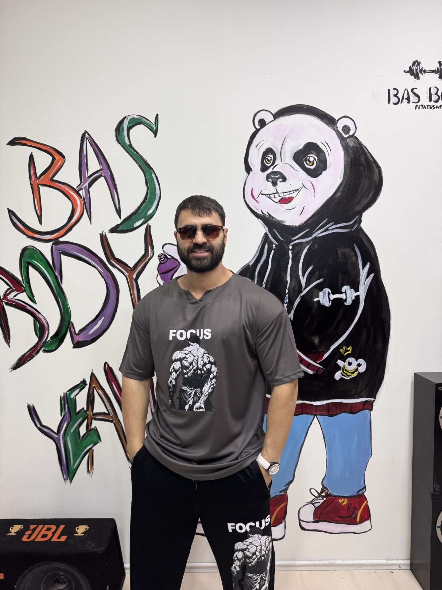 Focus Baskılı Delikli Kumaş Oversize Relaxx Model Füme Rengi Tişört - Görsel 4