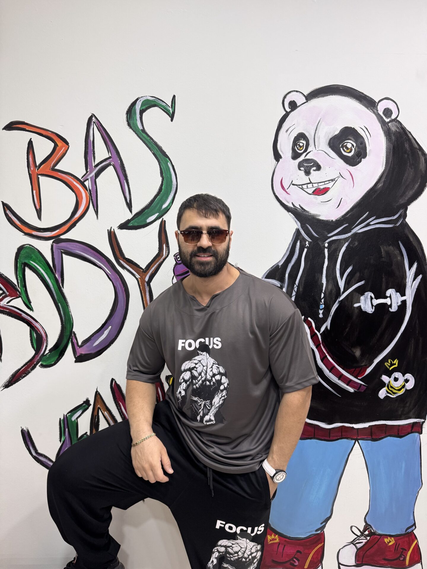 Focus Baskılı Delikli Kumaş Oversize Relaxx Model Füme Rengi Tişört - Görsel 6