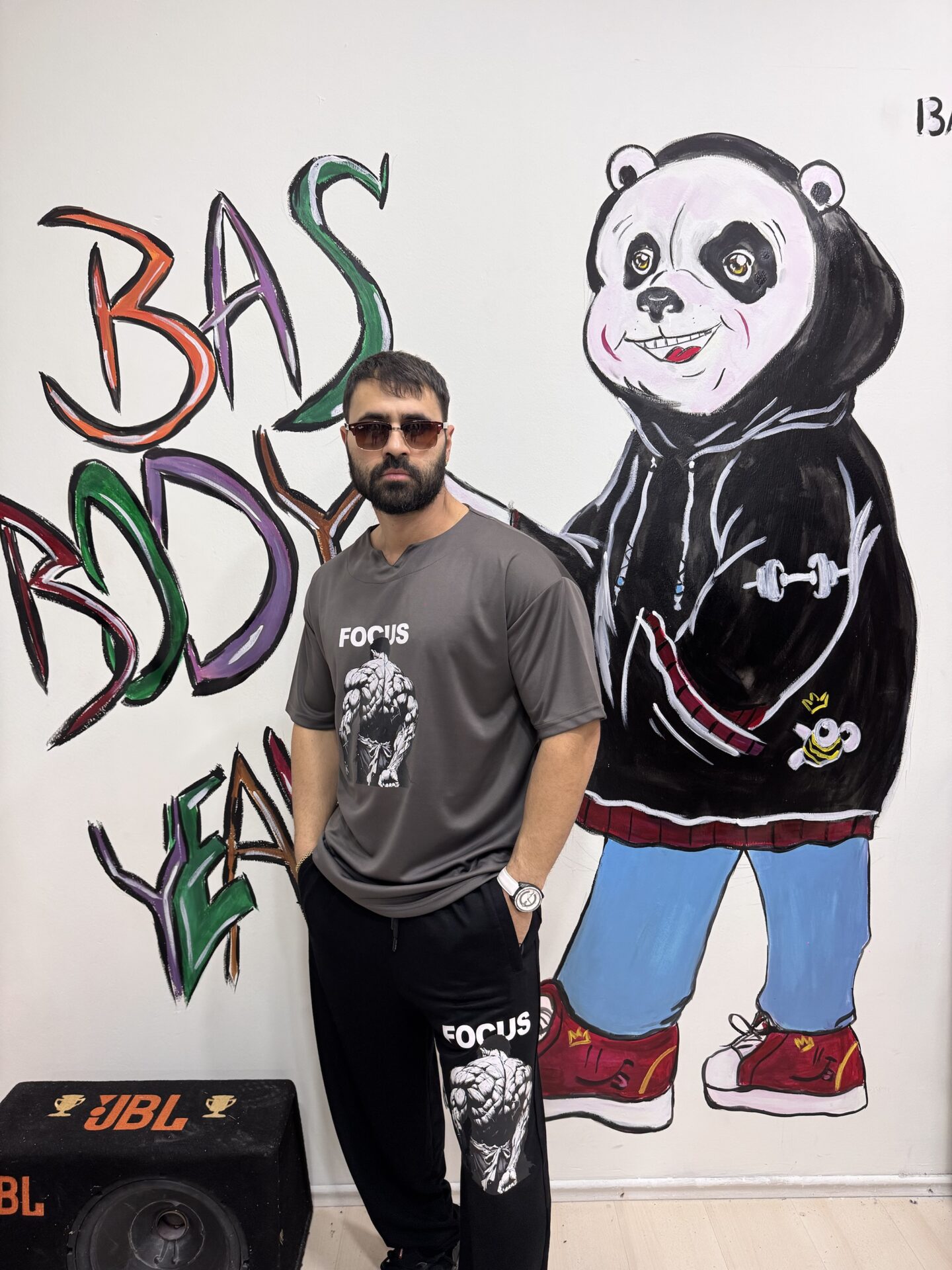 Focus Baskılı Delikli Kumaş Oversize Relaxx Model Füme Rengi Tişört - Görsel 3