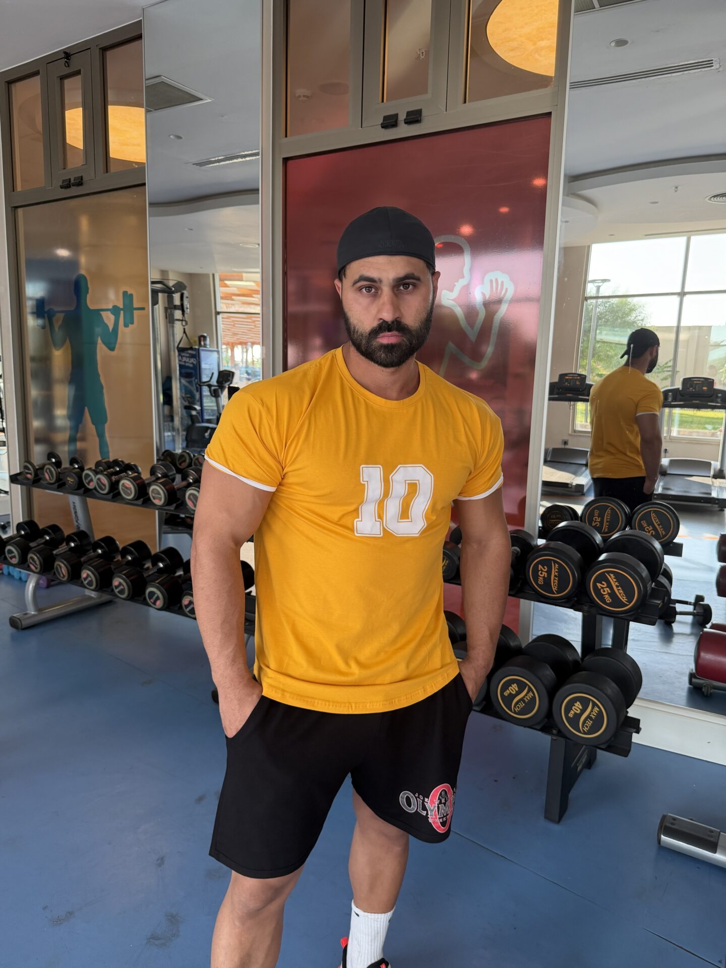 Sarı 10 No Baskı Bisiklet Yaka Dar Kol Likralı Oval Kesim Tişört - Görsel 3